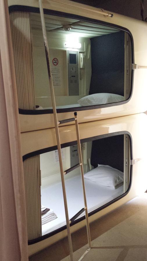 Capsule Hotel Honcho Sendai Exterior foto